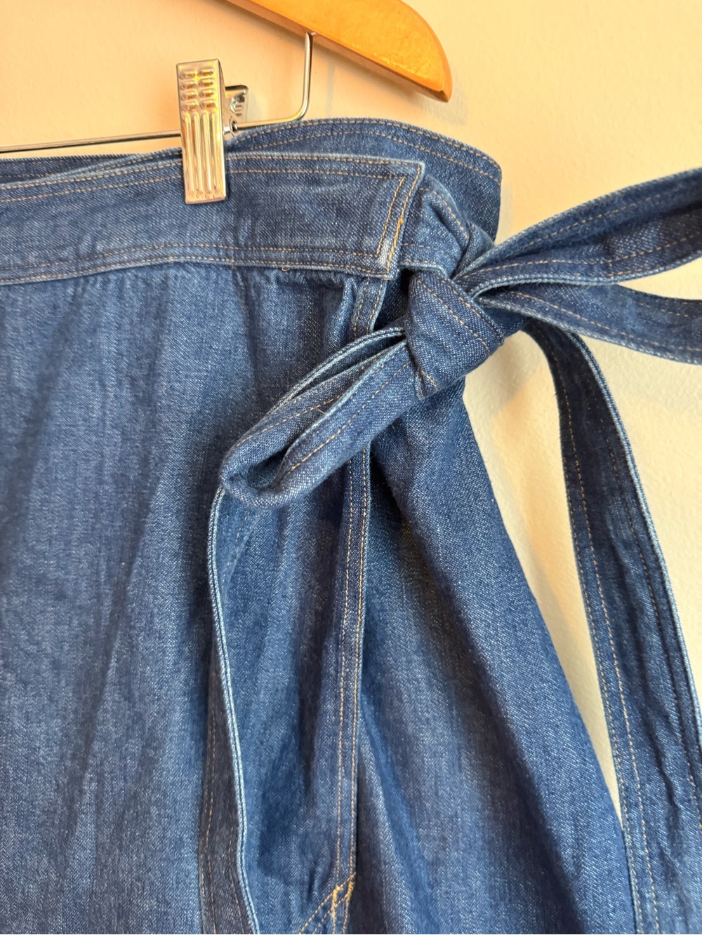 Polo Ralph Lauren Ruffled Chambray Wrap Skirt Blue Denim High-Low Size 12 euc - Picture 6 of 13